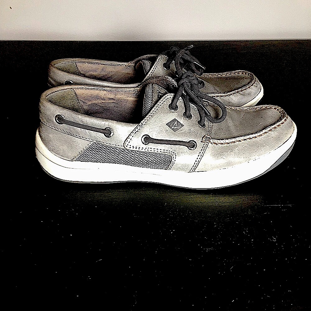 Sperry Gray Leather Top Sider Boat Shoes-Unisex Size Women’s 11 and Men’s 9
